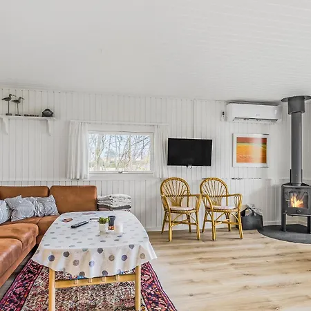 Hébergement de vacances 3 Bedroom Lovely In Bjert