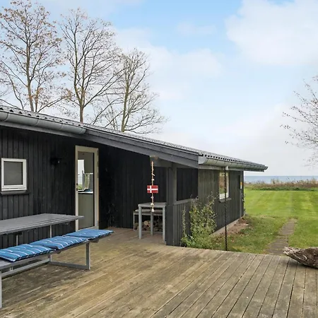 3 Bedroom Lovely In Bjert Hébergement de vacances